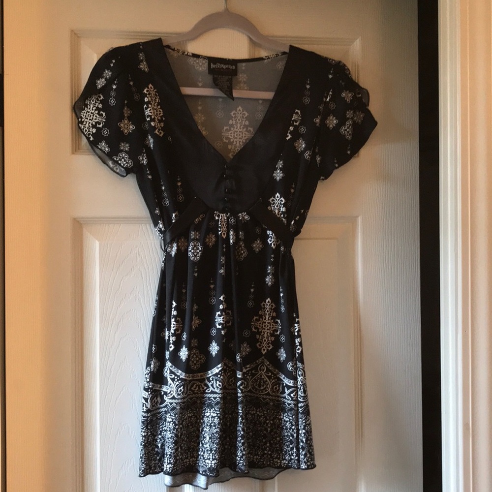 Black/White Short Sleeve Work Wear